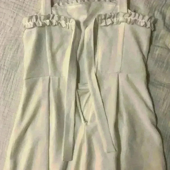 Delicate White Dress - Picture 4 of 5